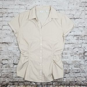 New York & Company Stretch Button Down size M